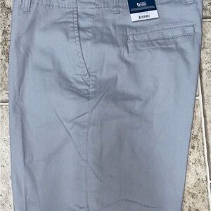 George NWT Mens Soft Silver Flat Front Above The Knee Shorts Size 42